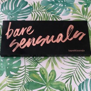 🌴 Eye shadow palette by bare minerals 🌴